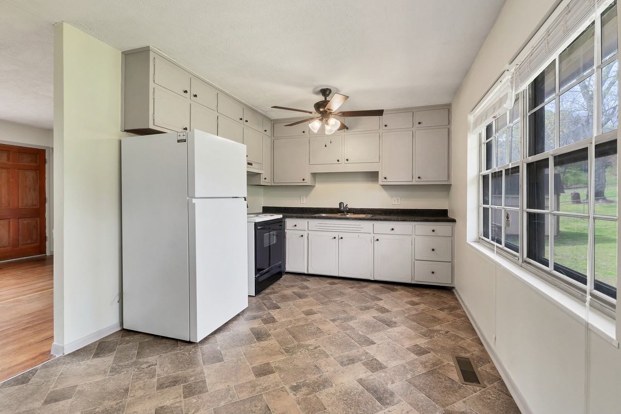 8848 W Simpson Rd #1 - Photo 5 of 24