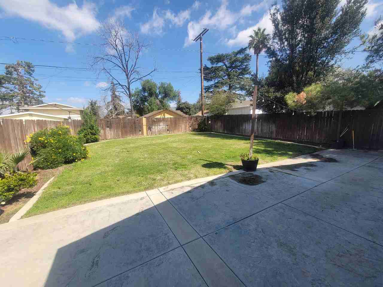 35054 Beech Ave - Photo 4 of 16