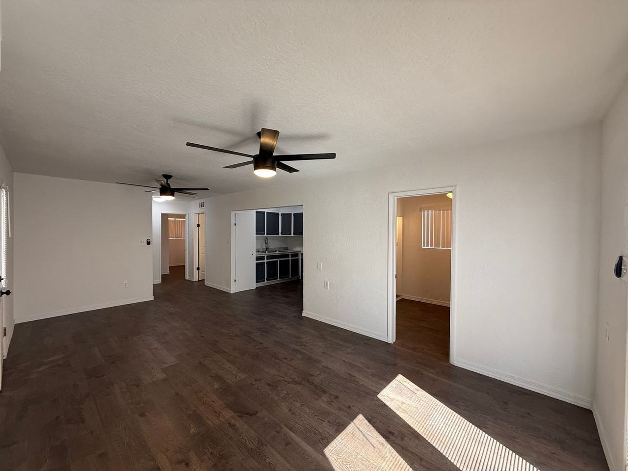 3810 3810 N John L Ave - Photo 5 of 11