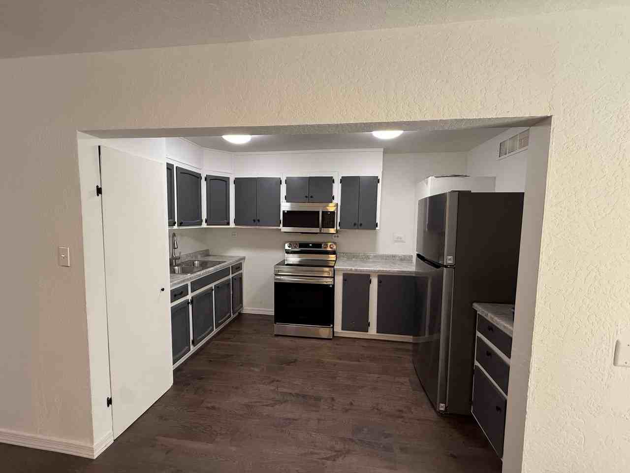 3810 3810 N John L Ave - Photo 6 of 11