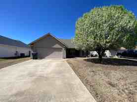 3413 Oaklawn Ave - Photo 1 of 1