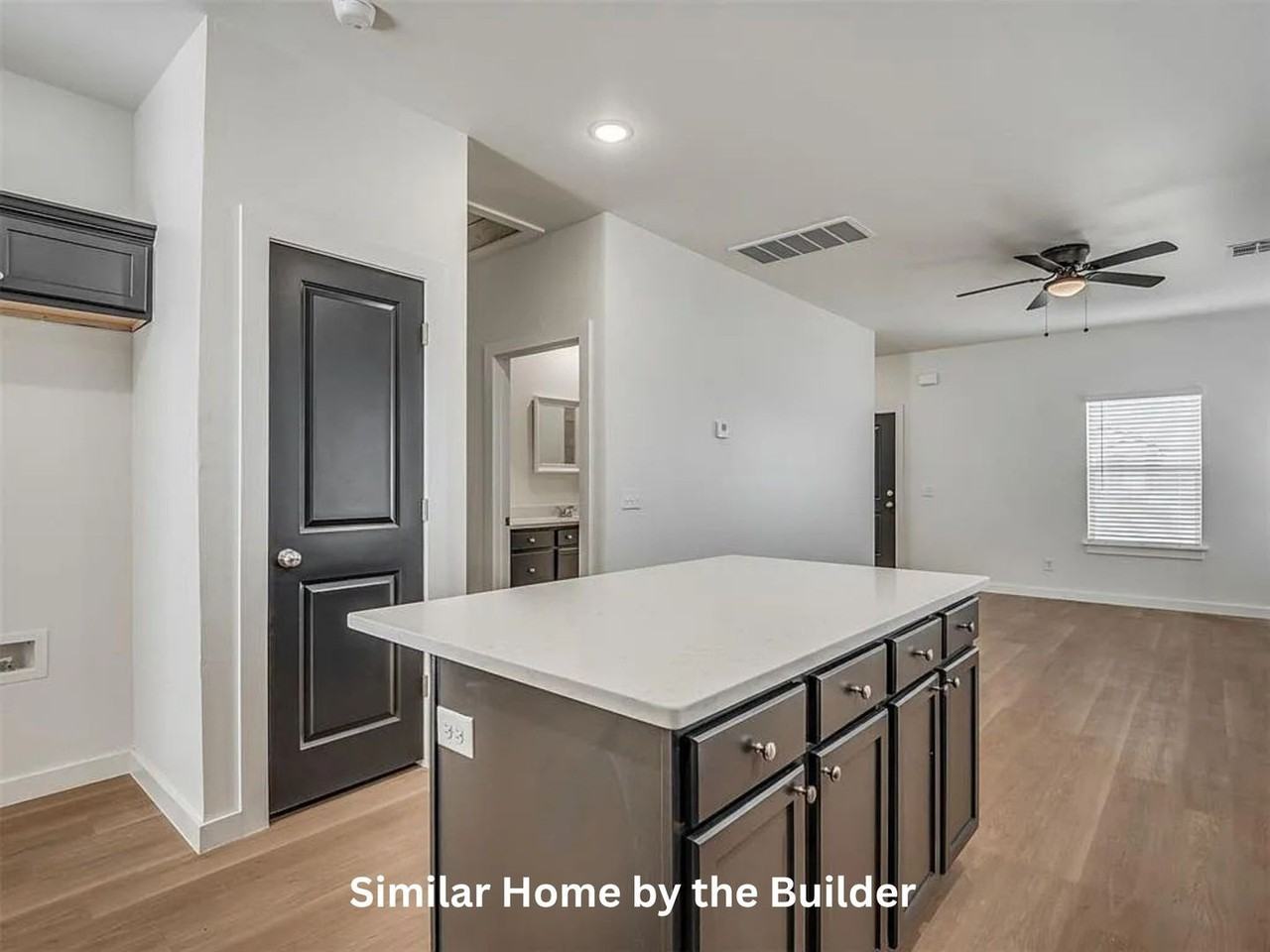 1902 Sw D Ave - Photo 2 of 36