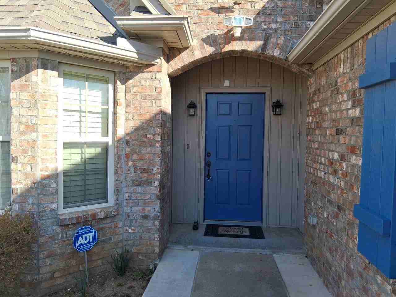 3864 W Providence Dr - Photo 2 of 25