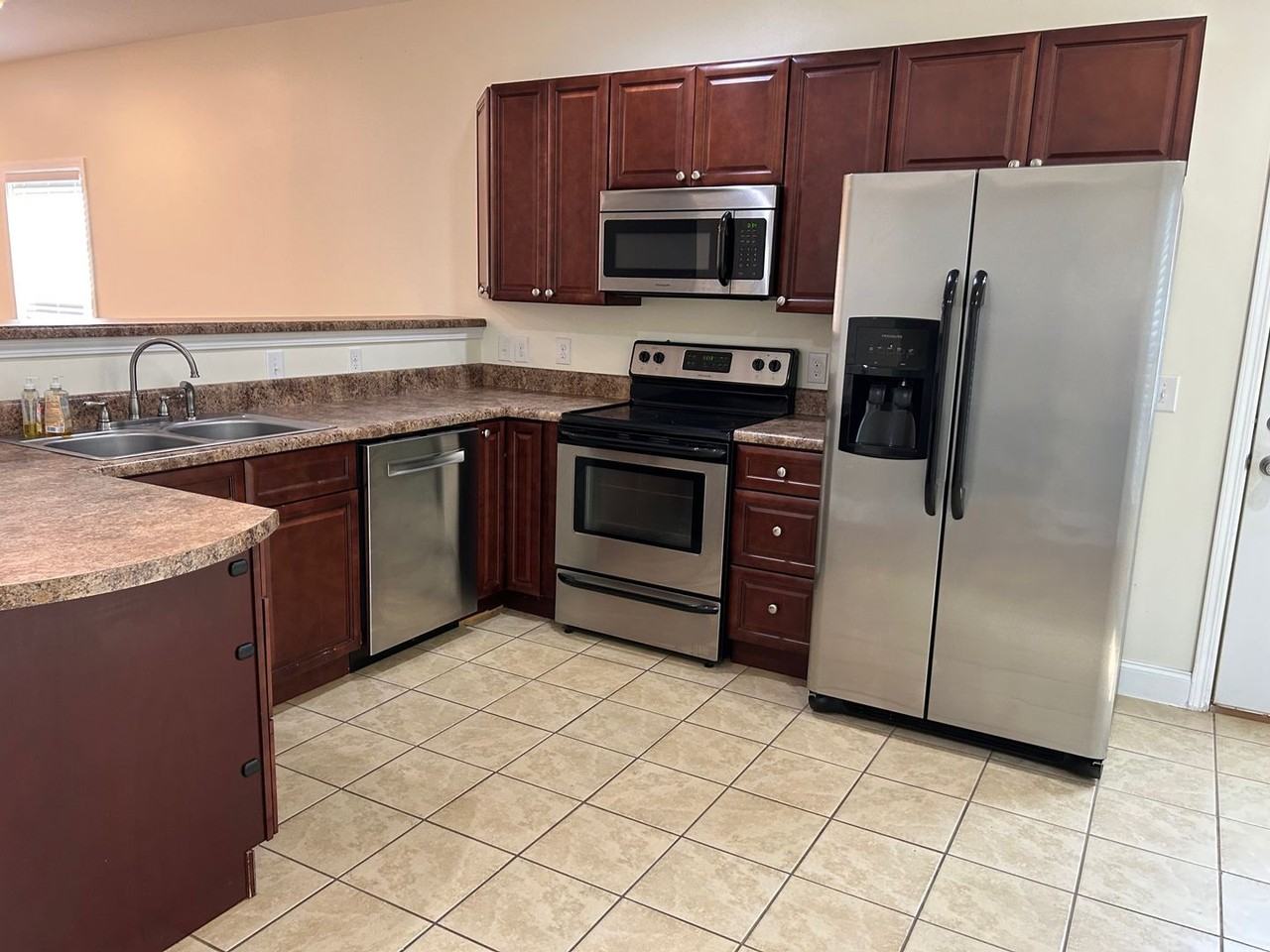 1311 Carrberry Ct - Photo 4 of 22