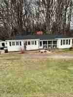 featured image of 290 Paraham Rd S