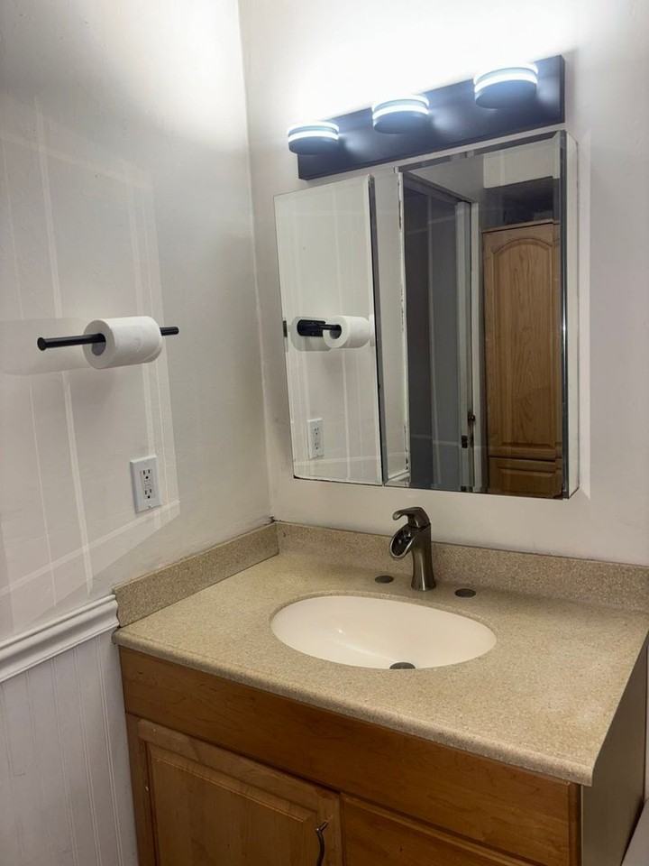 803 9th Ave Nw - Photo 6 of 22