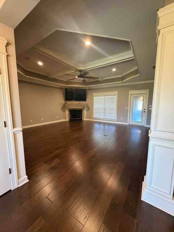 469 Madison Ave - Photo 3 of 38