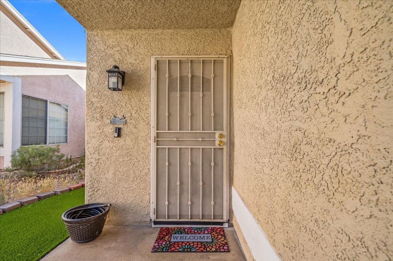 6564 Gazelle Dr - Photo 4 of 23