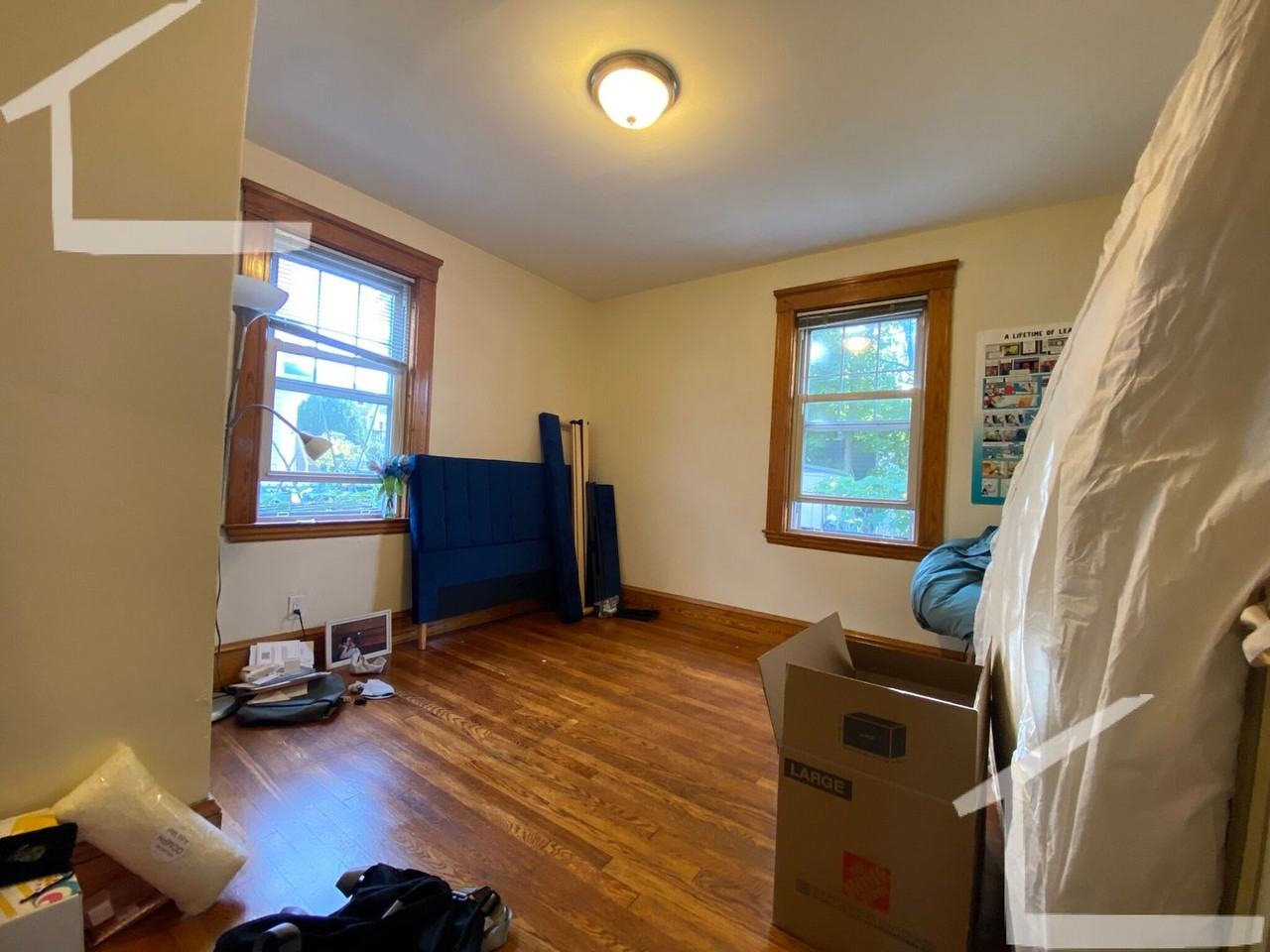 24 Lyne Rd - Photo 7 of 8