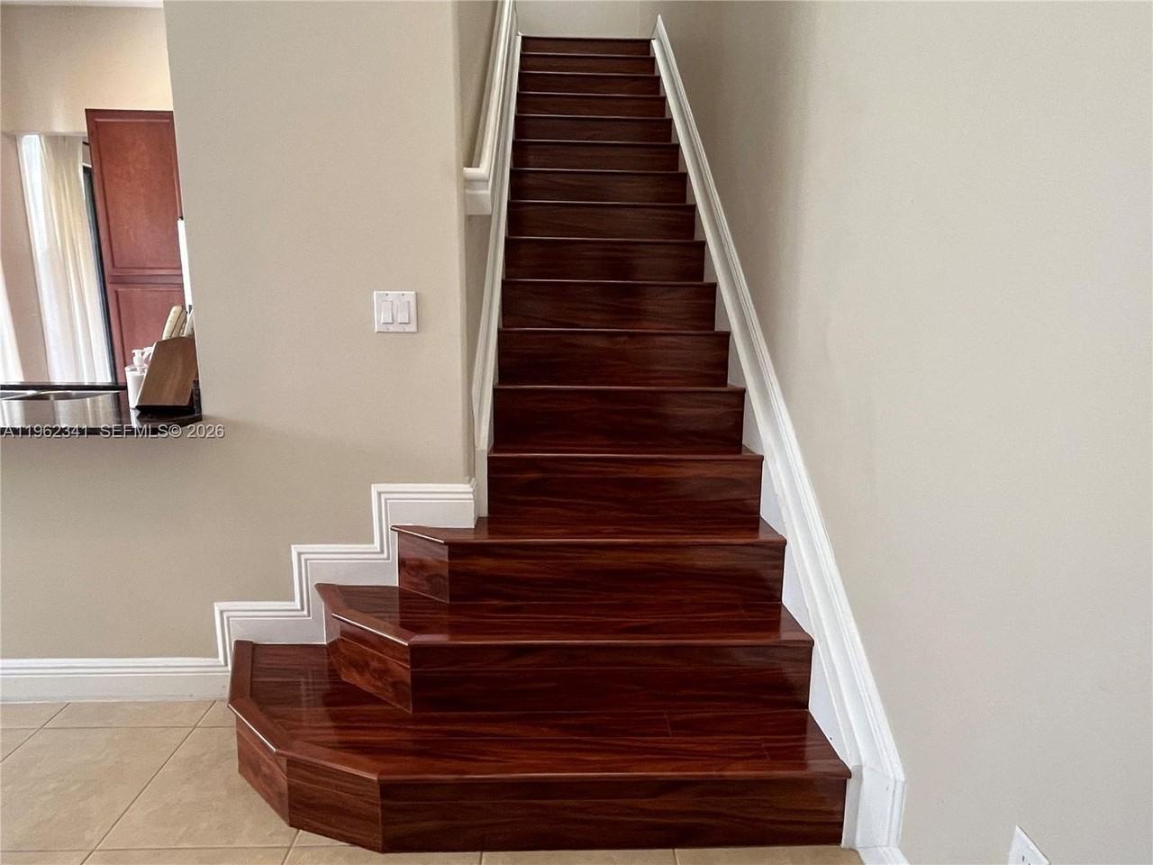 8353 Nw 38th St - Photo 2 of 19