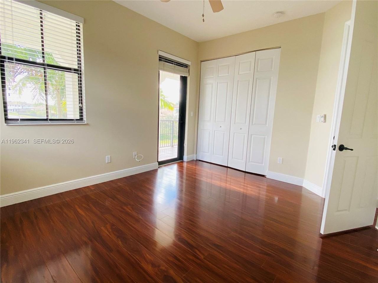 8353 Nw 38th St - Photo 6 of 19