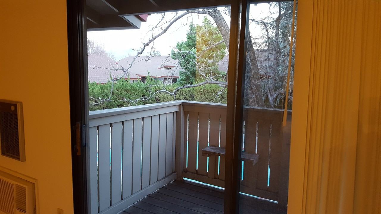 100 Kinross Dr #46 - Photo 4 of 16