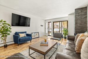 featured image of 210 E Cooper Ave Unit 1-C