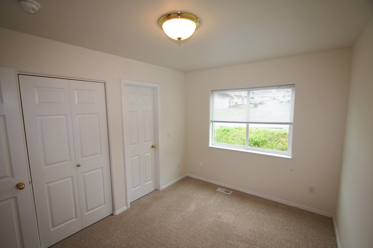 17403 Stonewood Pl - Photo 7 of 15