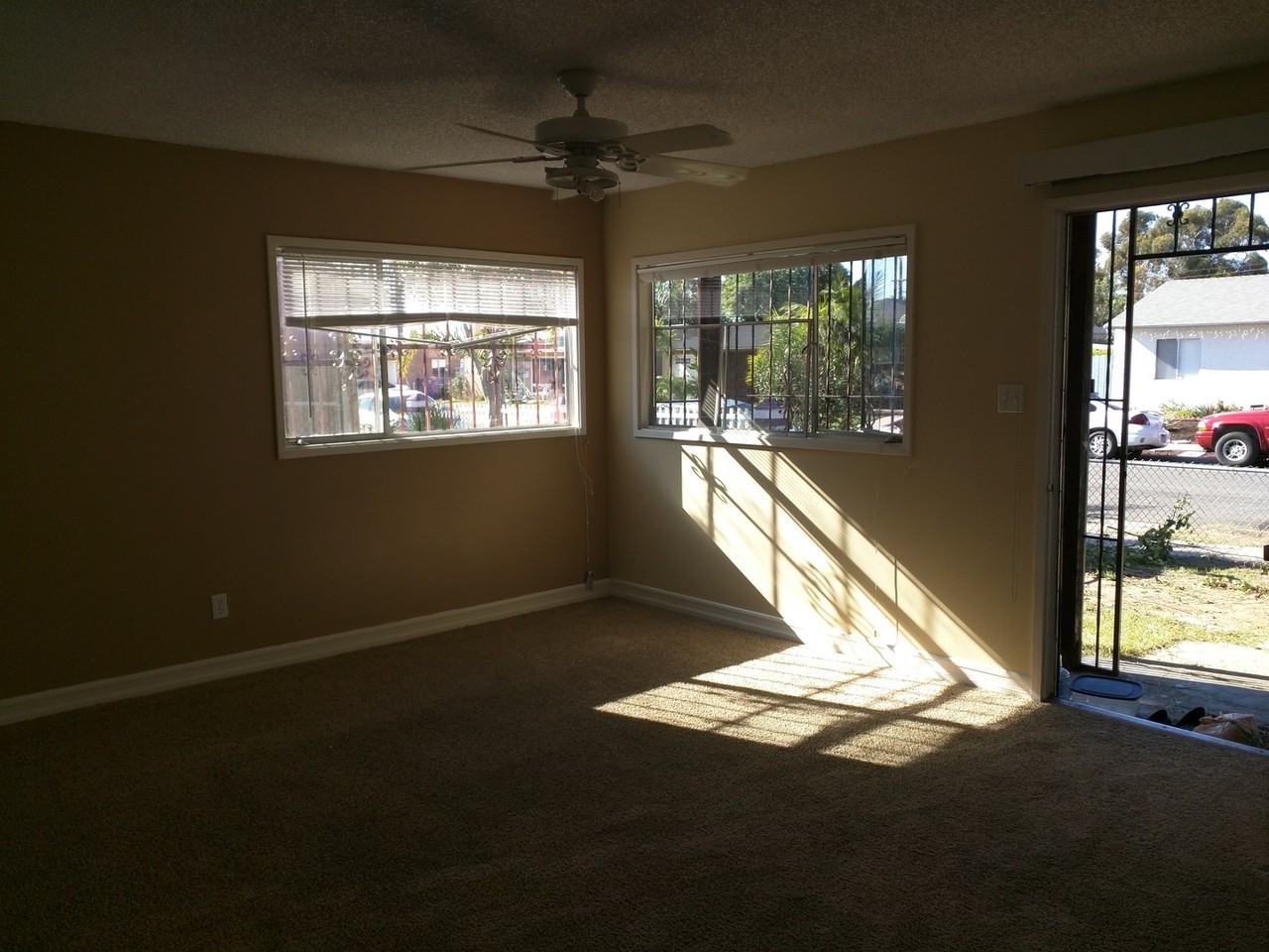 535 Sawtelle Ave - Photo 3 of 20