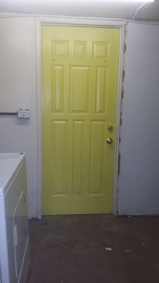 1017 4th St #C - Photo 2 of 15