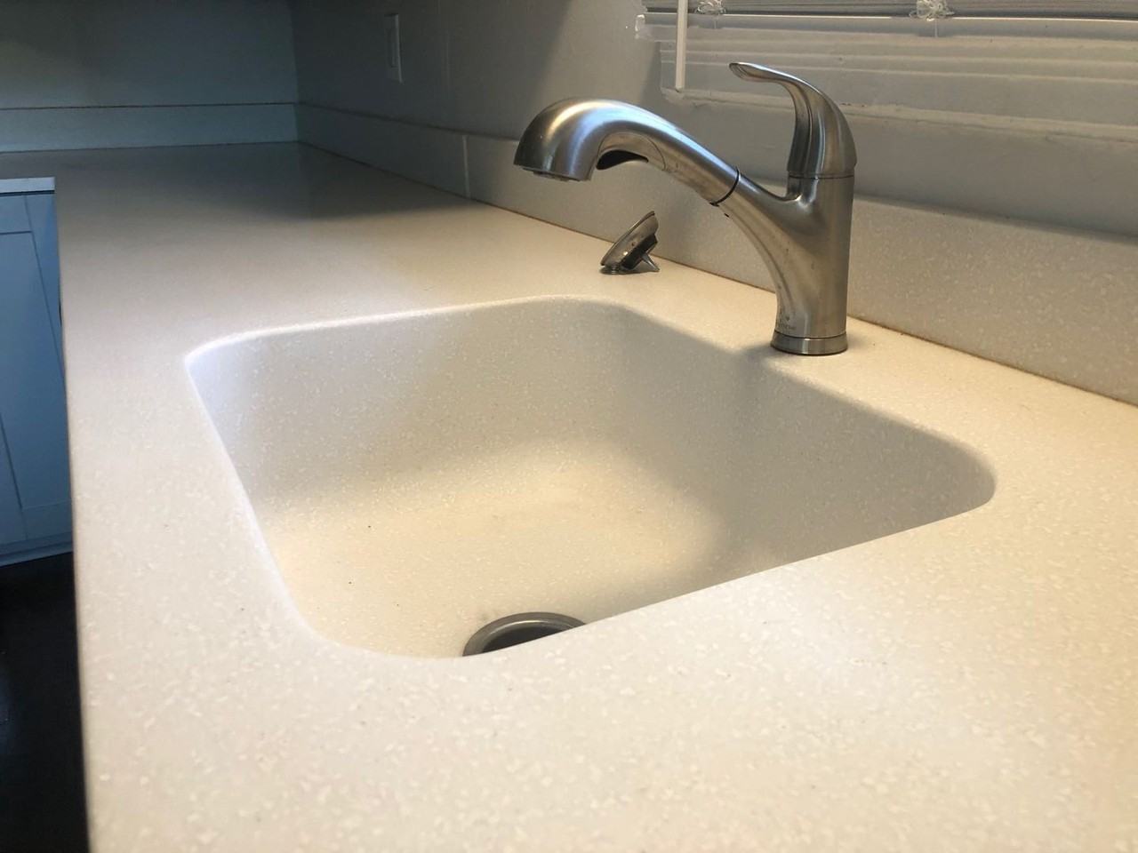 3533 N 39th St - Photo 4 of 11