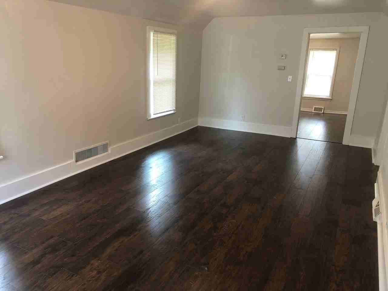 3533 N 39th St - Photo 5 of 11