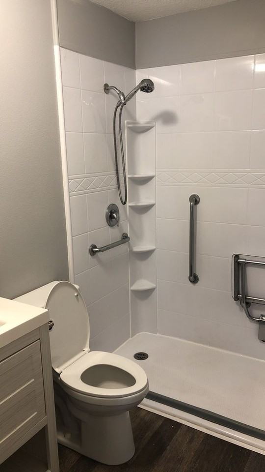 1320 Belmont Ave - Photo 2 of 7