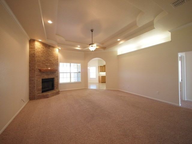 2709 Hydrangea Ave - Photo 2 of 15