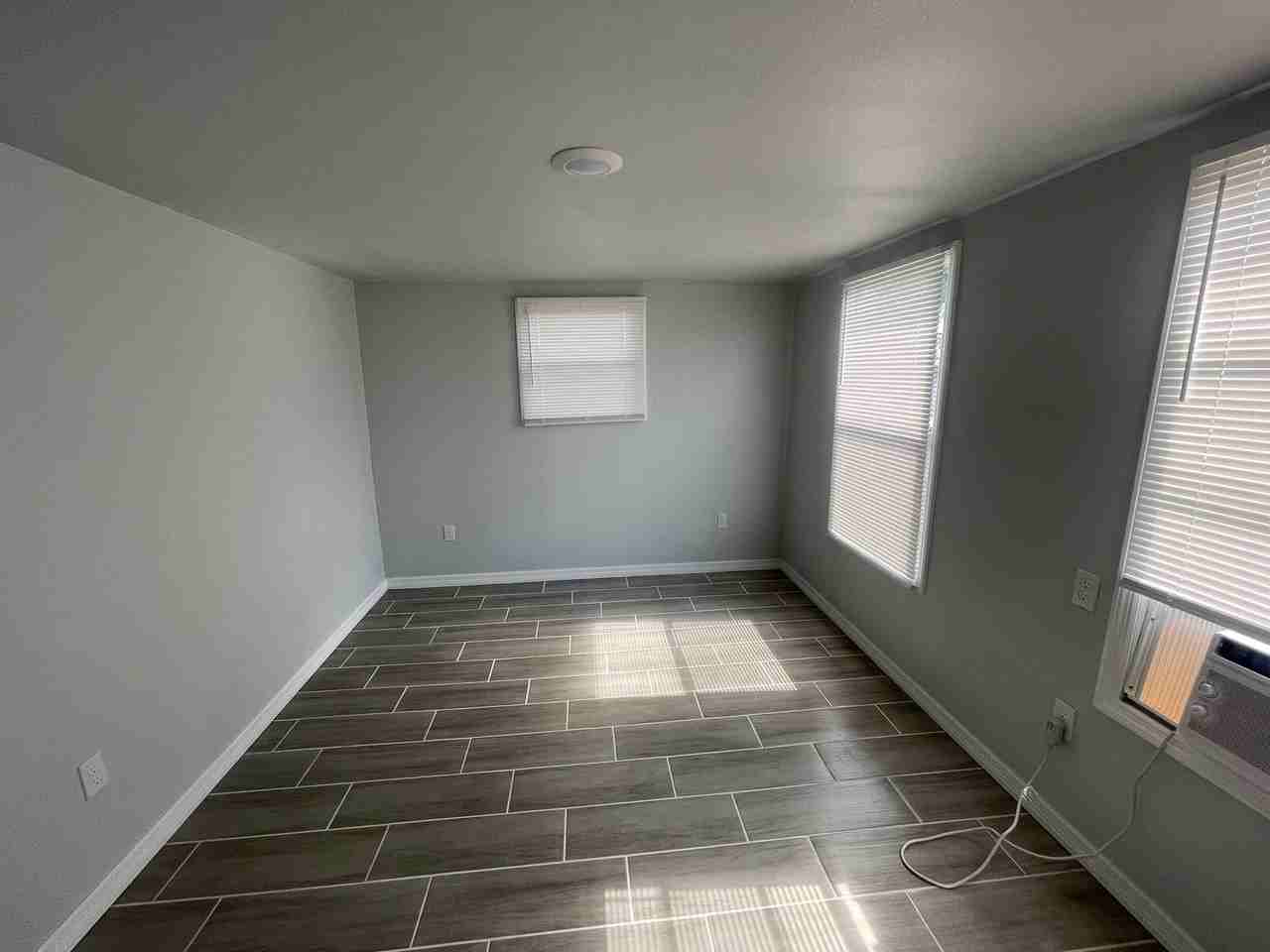 1106 50th Avenue Dr W - Photo 7 of 10