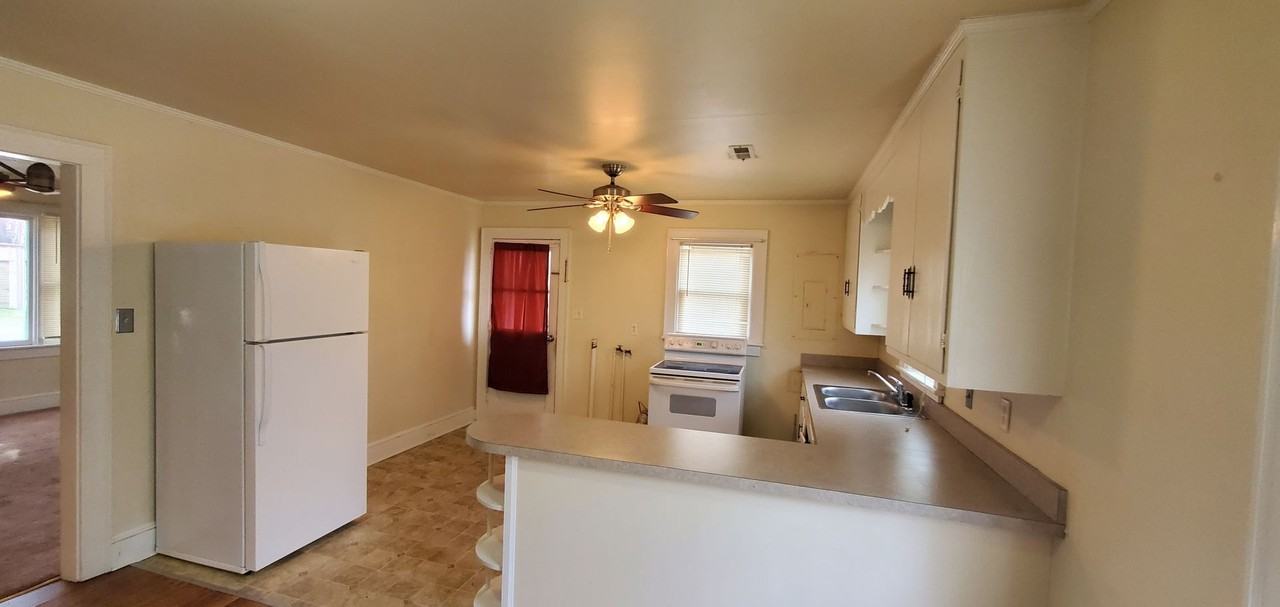 111 Merriwood Ave - Photo 2 of 14