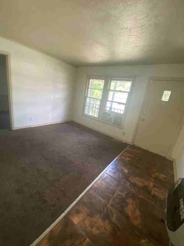 3758 Donalee St - Photo 4 of 11