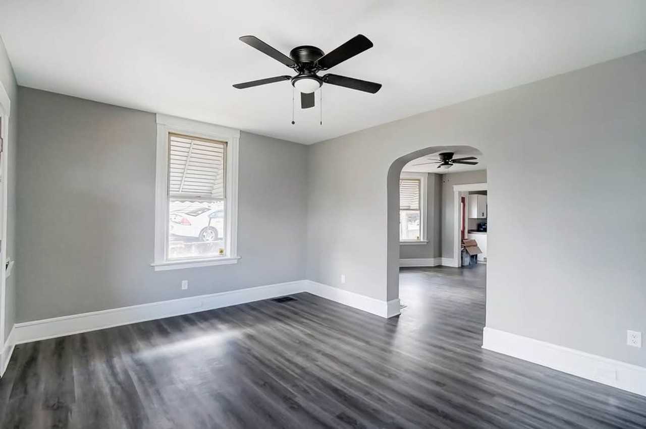 1227 Beech Ave - Photo 5 of 36