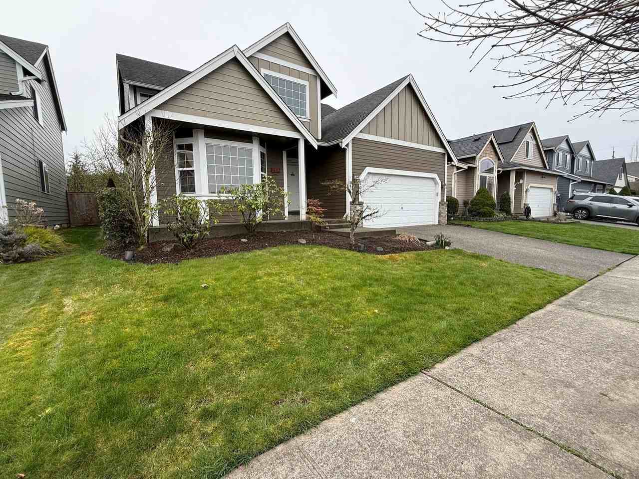 201 Robin St Sw - Photo 2 of 42