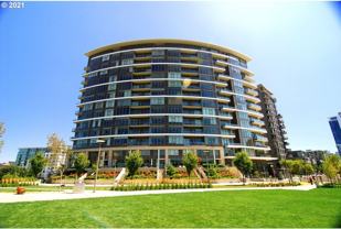 949 Nw Overton St #1301 - Photo 1 of 1