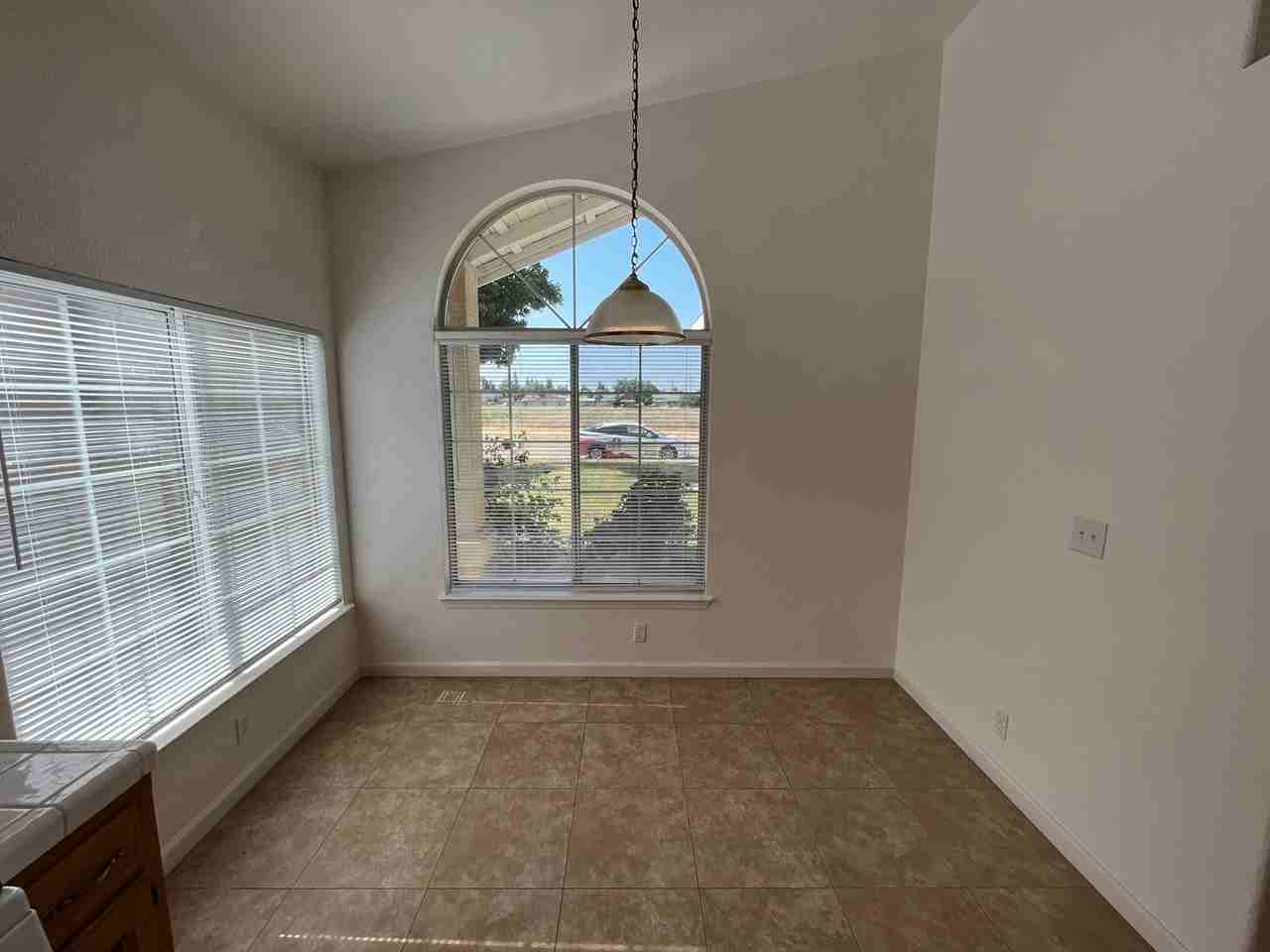 3510 E Roosevelt Ave - Photo 4 of 21