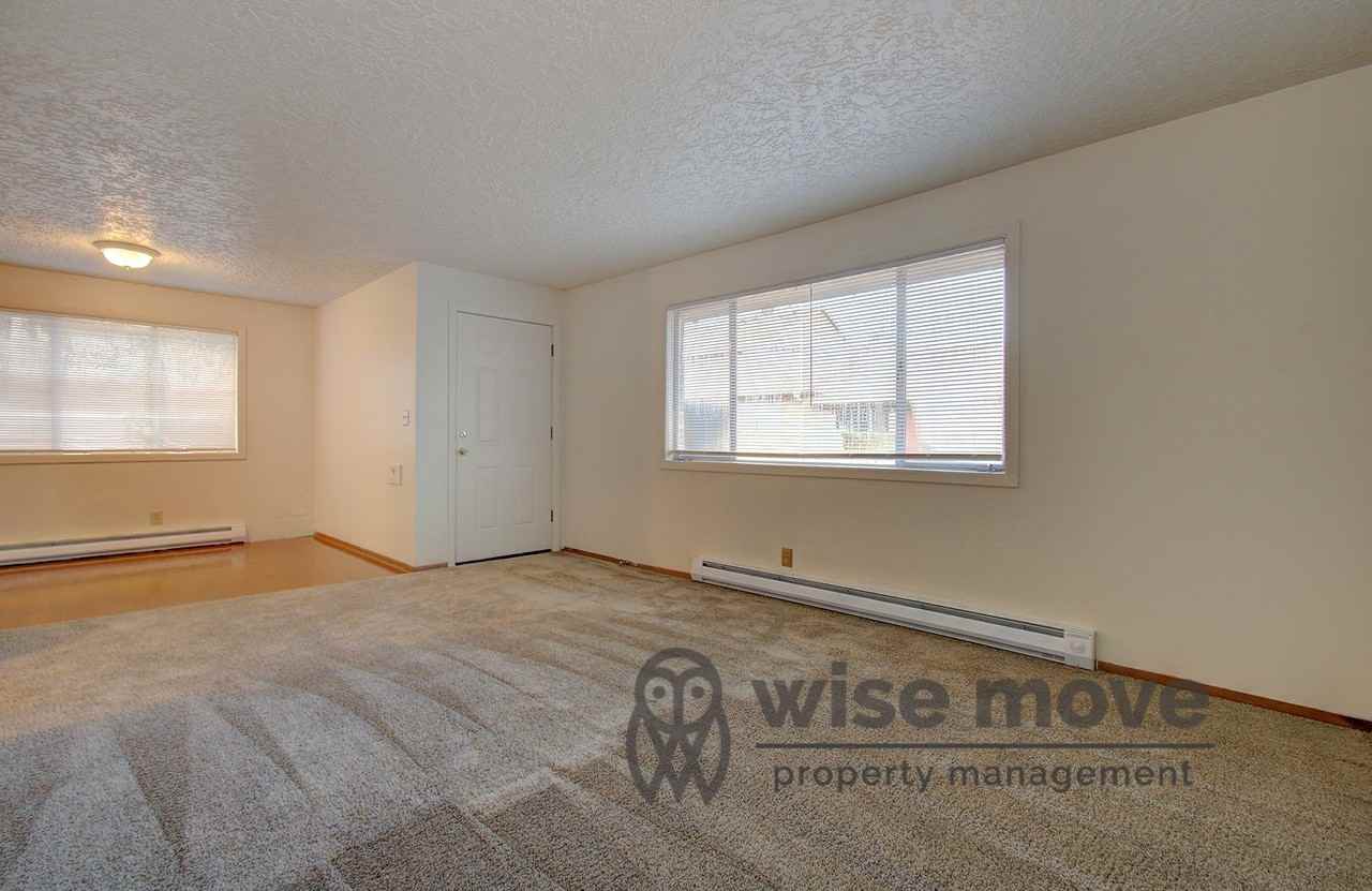 2605 E Mill Plain Blvd #11 - Photo 3 of 16