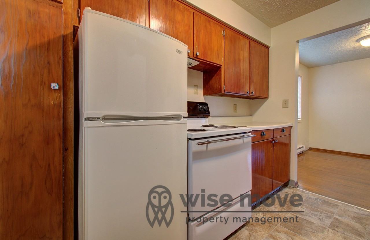 2605 E Mill Plain Blvd #11 - Photo 7 of 15