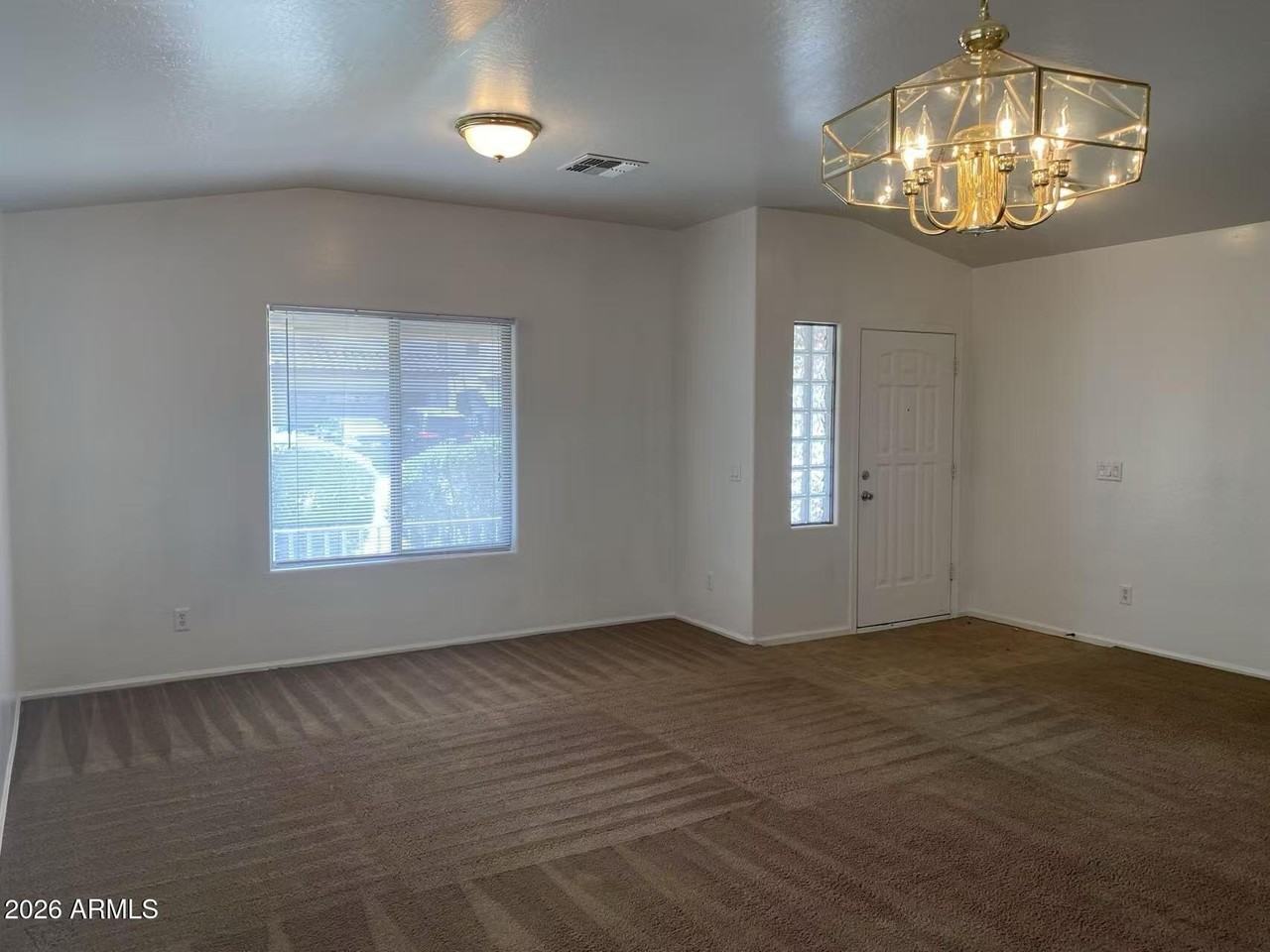 9124 W Heber Rd - Photo 3 of 26