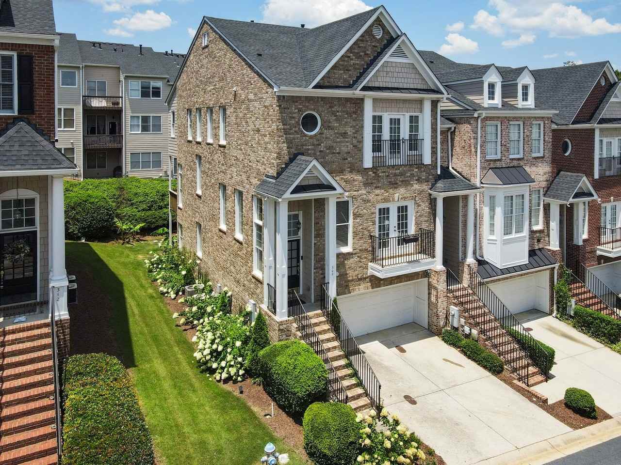 308 Creekbank Way Se - Photo 2 of 31