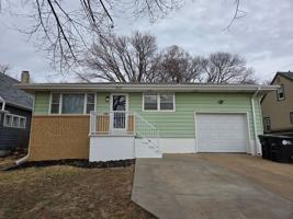 featured image of 4844 Hickory St