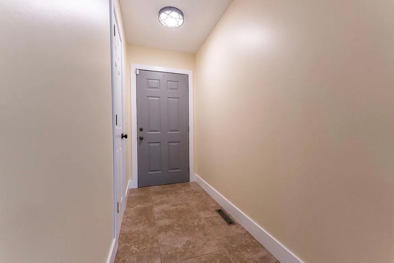 2970 W Buena Vista St - Photo 4 of 17