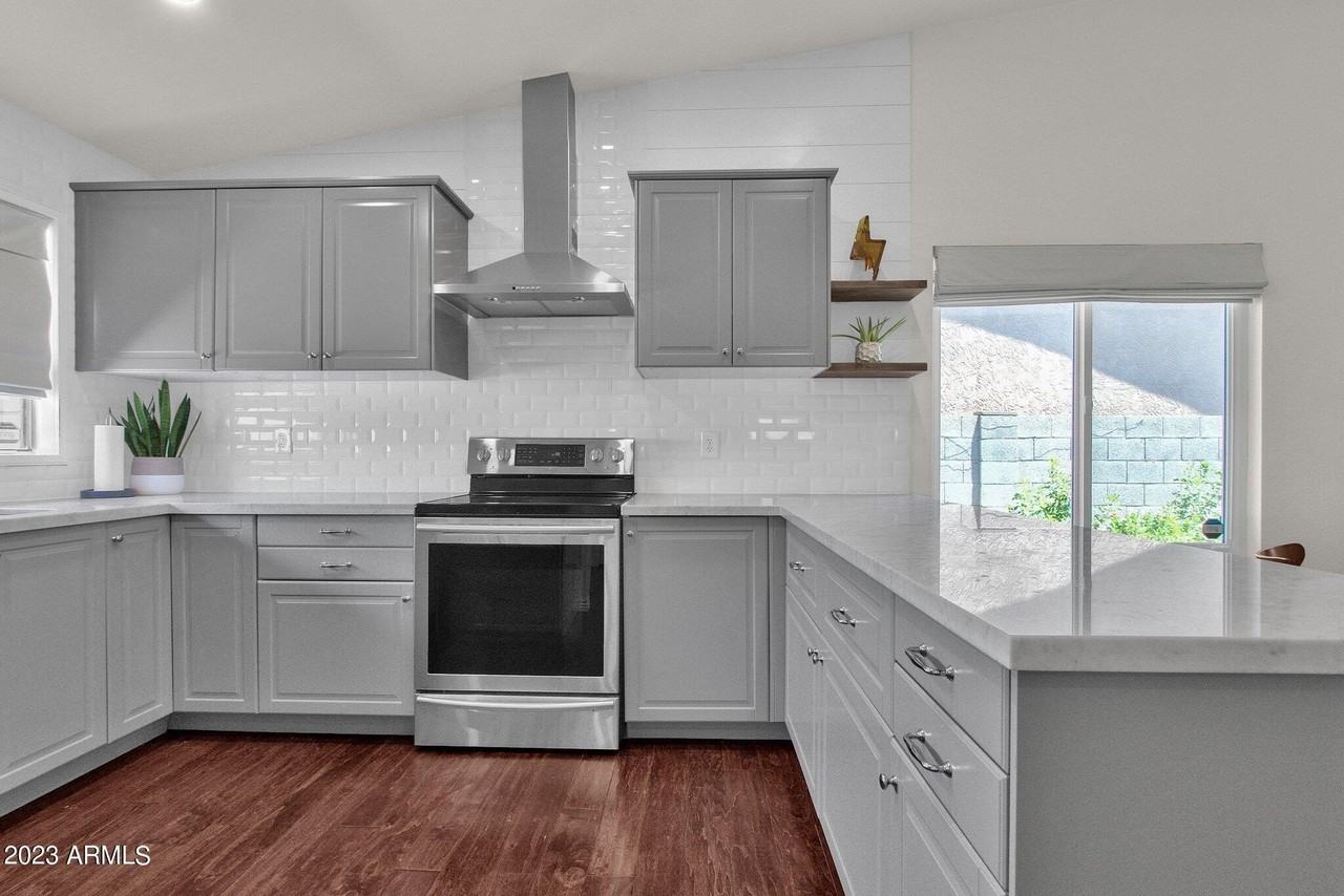 6867 E Phelps Rd - Photo 2 of 20