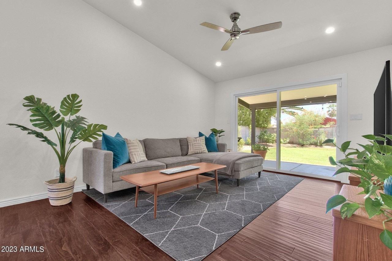 6867 E Phelps Rd - Photo 5 of 20