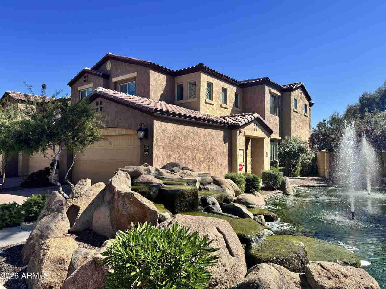 250 W Queen Creek Rd Apt 201