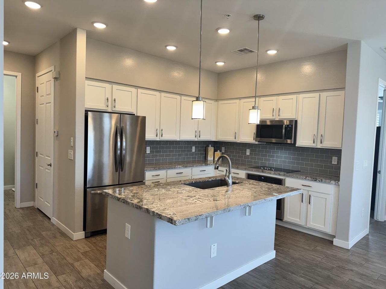 250 W Queen Creek Rd Apt 201 - Photo 4 of 33