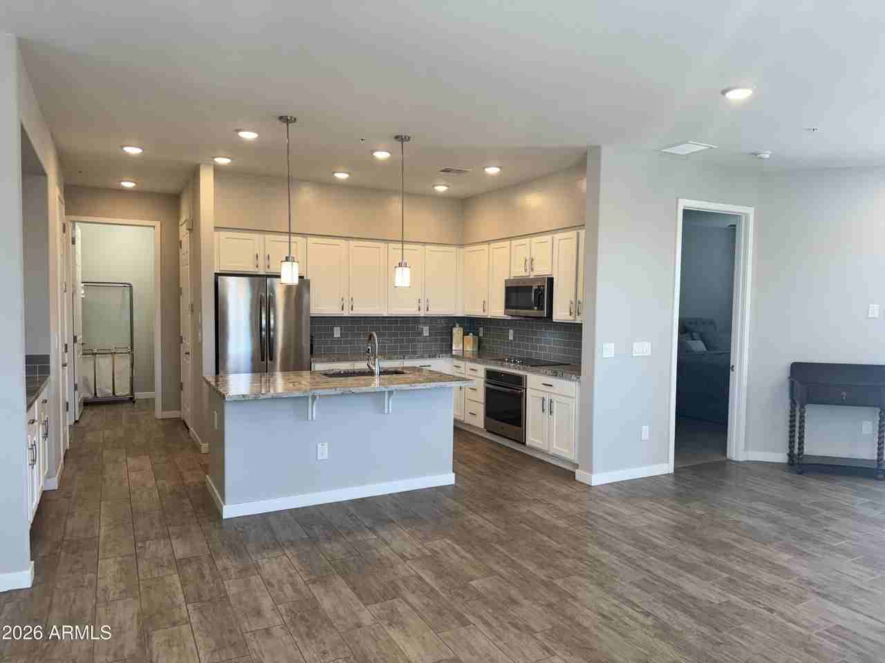 250 W Queen Creek Rd Apt 201 - Photo 7 of 33