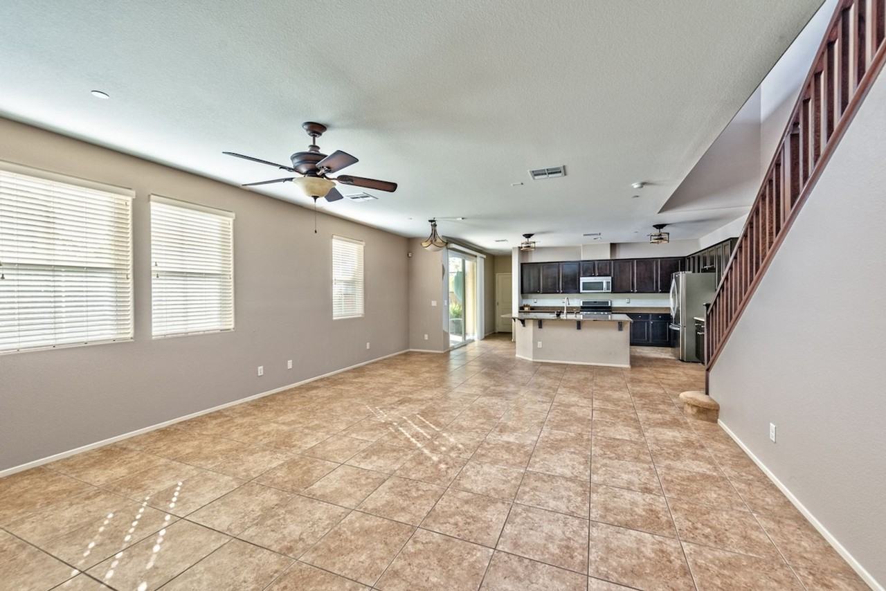 2385 Via Barranca St - Photo 3 of 16
