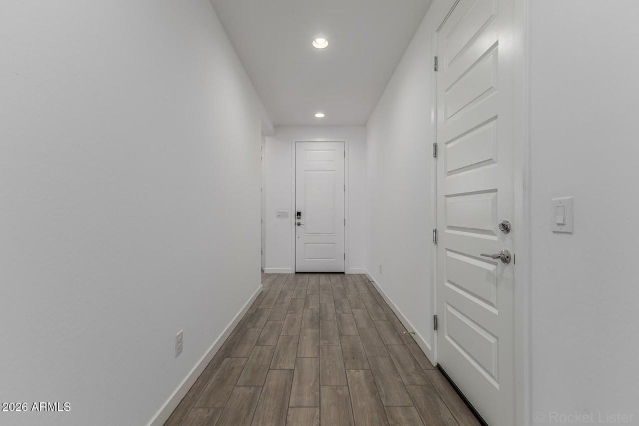 3100 N 199th Dr - Photo 7 of 35