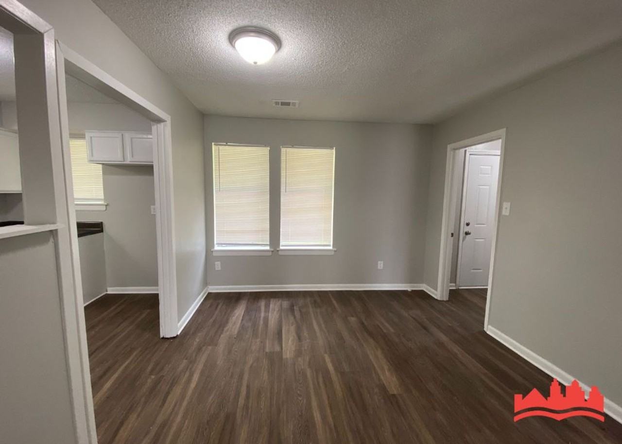 5338 Cedar Bluff Dr - Photo 7 of 19