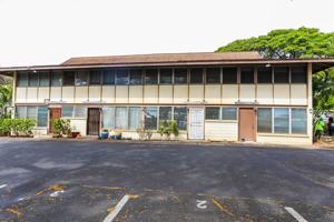 featured image of 4912 Kilauea Ave #39