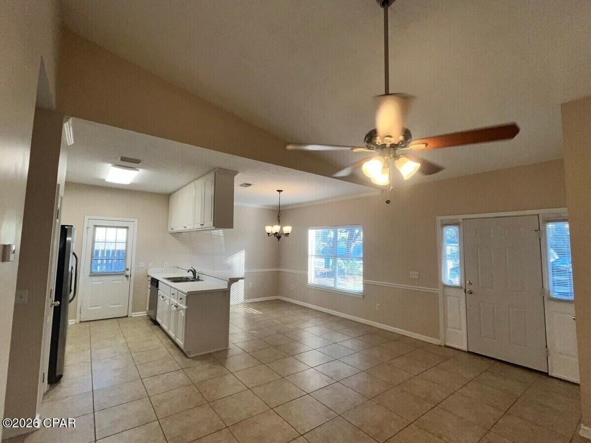 6214 E Azalea Ave - Photo 5 of 20