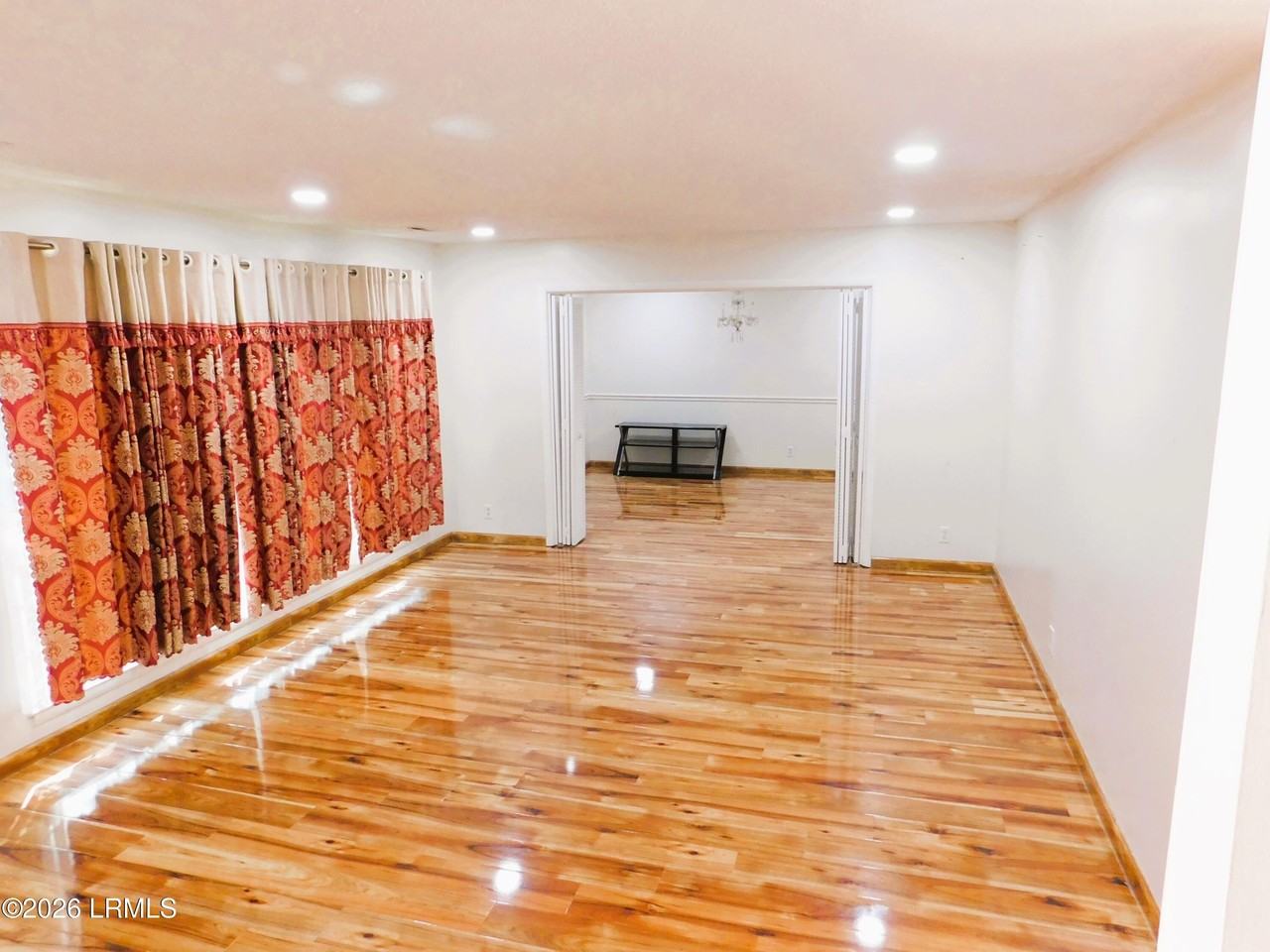 103 Stuart Town Rd - Photo 2 of 44