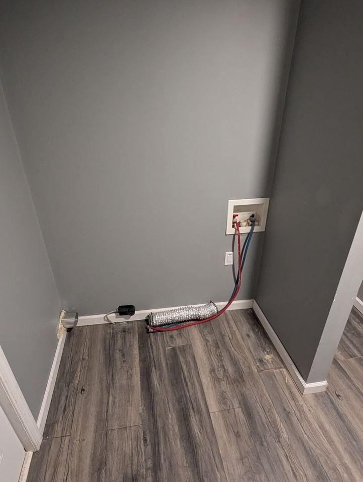 1529 Scott St - Photo 7 of 14