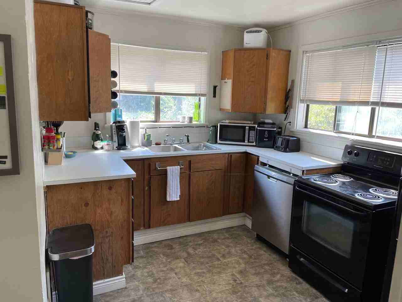 336 N Washington St - Photo 5 of 11